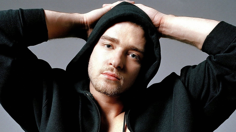 one Person, portrait, justin timberlake, young Adult, men, 1080P, lifestyles, serious, hood - clothing, smock, s, facial hair, males, hands, look, human Head