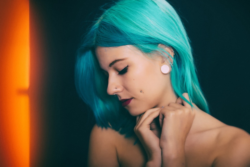 bare shoulders, nose rings, dyed hair, 1080P, pierced nose, blue hair, lipstick, piercing, women, closed eyes