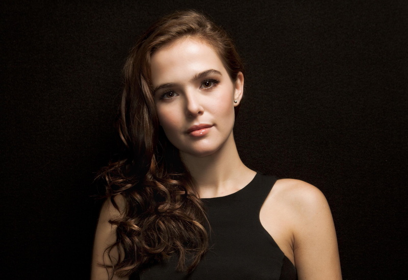 Zoey Deutch, 2K