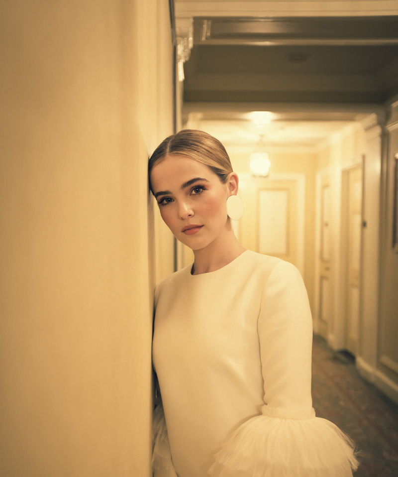 front view, standing, portrait, adult, lifestyles, indoors, beautiful woman, young women, beauty, 2K, architecture, corridor, young adult, Zoey Deutch