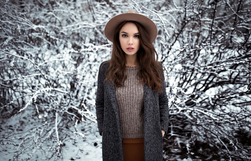 beauty, leisure activity, hairstyle, front view, women, looking at viewer, depth of field, sweater, forest, plant, standing, grey coat, teenager, open mouth