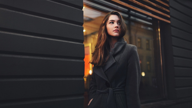 model, women, one person, coats, black coat, grey coat, illuminated, standing, hair, 1080P, young adult, women outdoors, young women, front view, contemplation