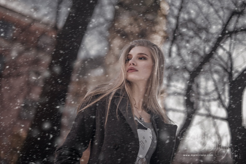 long hair, fashion, 1080P, one person, winter, straight hair, snow, hair, beauty, tree, standing, beautiful woman, adult, nature, young adult, contemplation