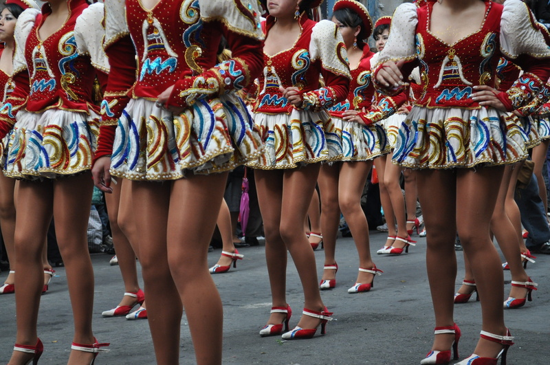 dancing, legs, Bolivia, celebration, 4K, real people, lifestyles, traditional dancing, Women, Paz, group of people, Festival, human leg, human body part