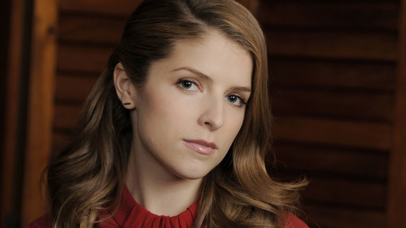 brown hair, human face, innocence, blond hair, long hair, looking, adolescence, beauty, child, serious, headshot, hairstyle, teenager, front view, auburn hair