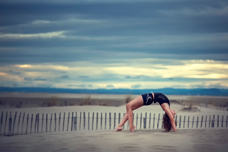 sand, gymnastics, women outdoors, 1080P