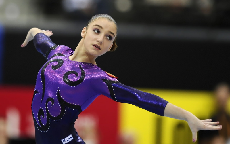look, face, Olympic champion, 1080P, girl, Aliya Mustafina, beauty, figure, background, athlete, gymnast, world champion