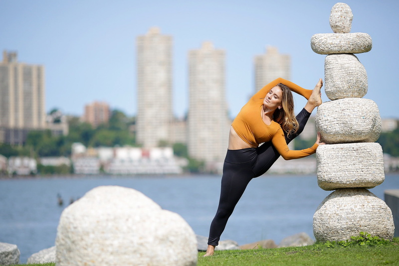 gymnastics, Alexa, 1080P, stretching, girl, pose, legs, stones