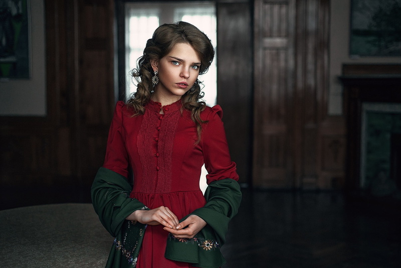 Maks Kuzin, blue eyes, long hair, brunette, 1080P, women indoors, women, red dress, old fashion, looking at viewer, portrait