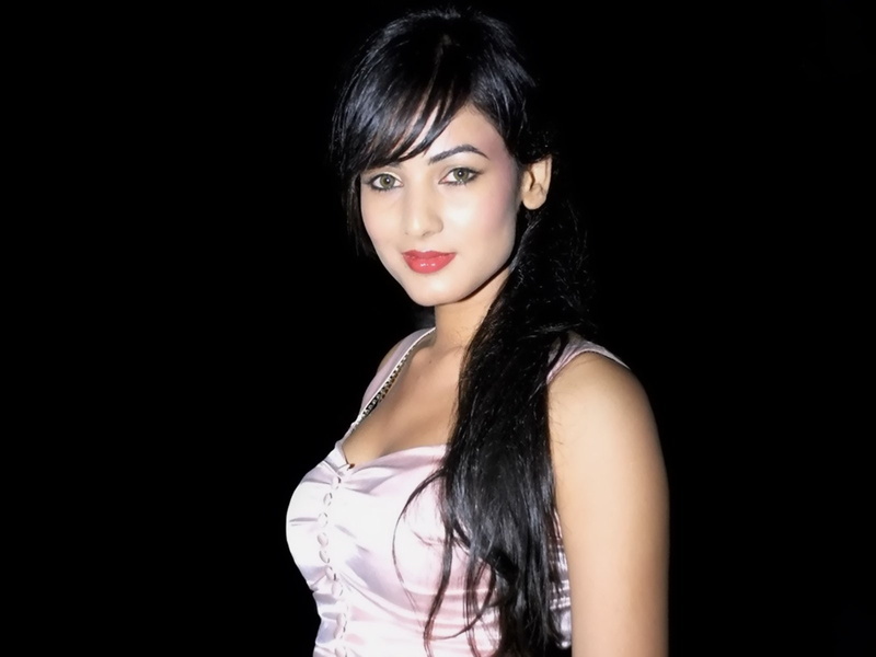 bollywood, 720P, babe, chauhan, actress, model, sonal