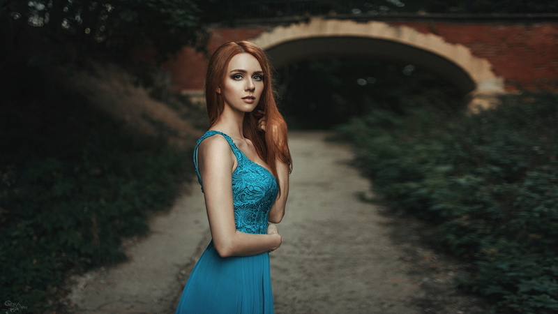 portrait, standing, hair, dress, path, looking at viewer, redhead, beautiful woman, sleeveless dress, looking at camera, teenager, woman, hands in hair