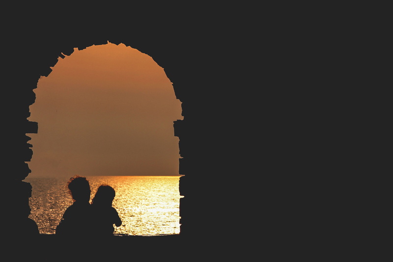 sunset, 4K, building, sea, leisure activity, tranquil scene, copy space, back Lit, beauty in nature, facing, couple - relationship, horizon, water, sunlight