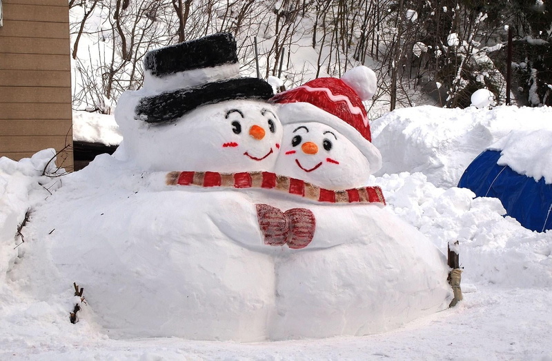 season, nature, holiday, cold - Temperature, white, outdoors, white color, 720P, embrace, no people, winter, craft, male likeness, representation, art and craft