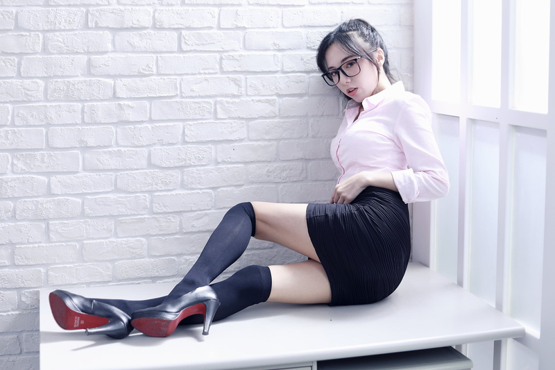 office girl, miniskirt, ponytail, 2K, sitting, women, Asian, window, wall, women indoors, shirt, looking at viewer, high heels, brunette, indoors, black legwear