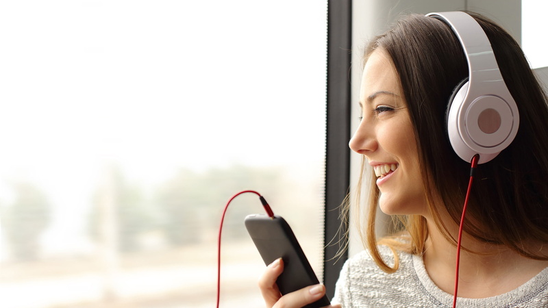 headphones, phone, 1080P, woman, listening to music