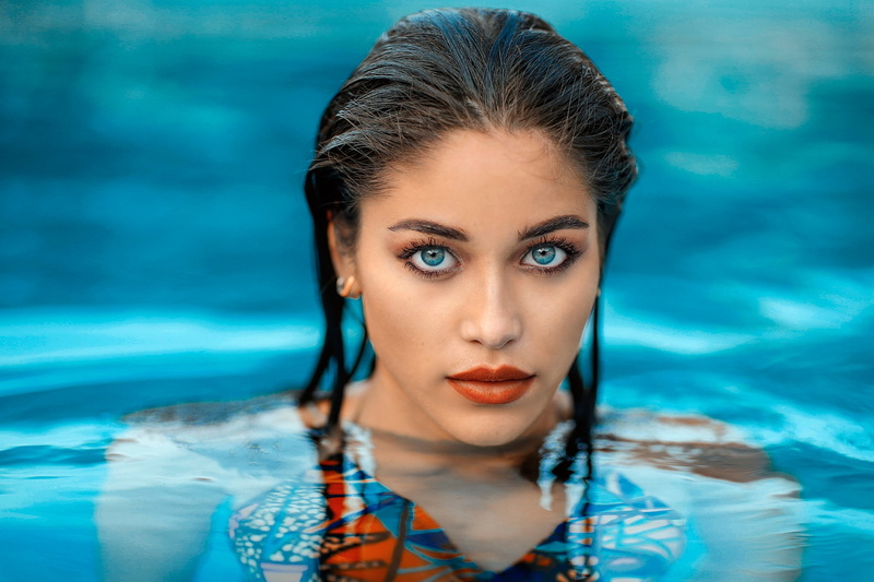 headshot, women, portrait, 1080P, contemplation, looking at camera, body part, wet hair, blue, swimming pool, beautiful woman, beauty, pool, blue eyes