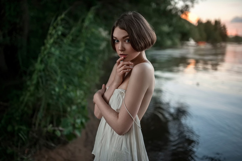 dress, lifestyles, the beauty, sponge, tops, contemplation, look, nature, beauty, sleeveless, s, focus on foreground, one person, 1080P, Olga Pushkina