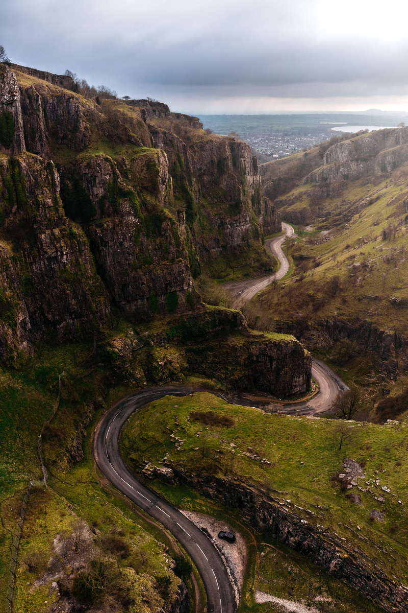 cheddar gorge, cliff, wanderlust, no people, explore, beauty in nature, sky, beside, transportation, landscape, curve, day, horizon, adventure, 4K, high angle view