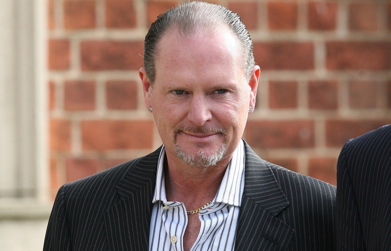 one person, football player, happiness, black, paul gascoigne, adult, entrepreneur, males, mature men, corporate business, men, confidence, front view