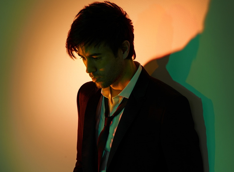 men, enrique, headshot, well-dressed, portrait, one person, Enrique Iglesias, young men, iglesias, standing, wall - building feature, hd, jacket, suit