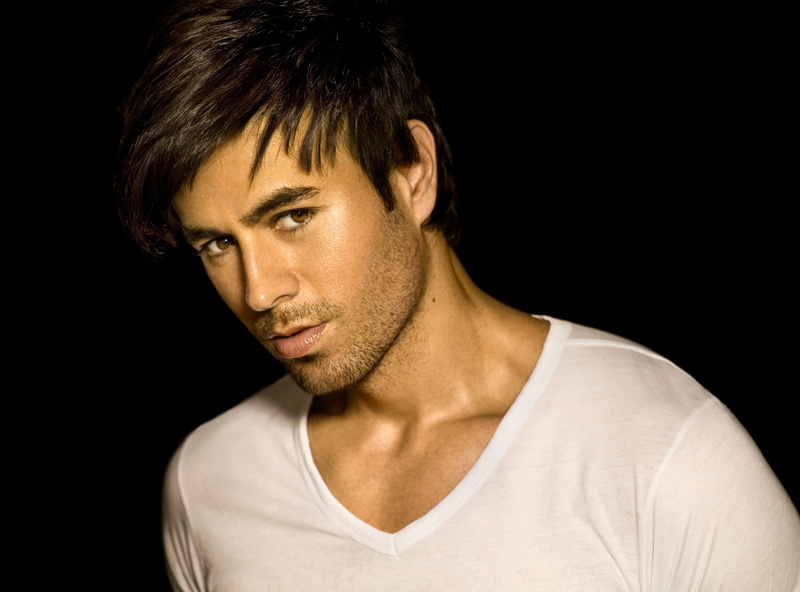 indoors, headshot, young men, looking, beautiful people, one person, Enrique Iglesias, handsome, Music, black background, looking at camera, hairstyle