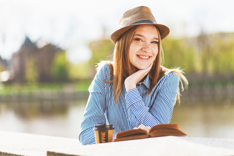 happiness, day, focus, leisure, one person, book, casual clothing, girl, cute, fedora, selfie, dom, young adult, fashion, beautiful woman, drink, enjoyment