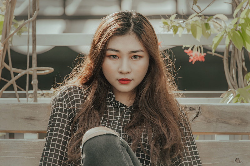 brown hair, wear, front view, beautiful, young adult, casual clothing, hairstyle, style, fashion, girl, long hair, model, wearing, smile, pretty, 4K, leisure activity