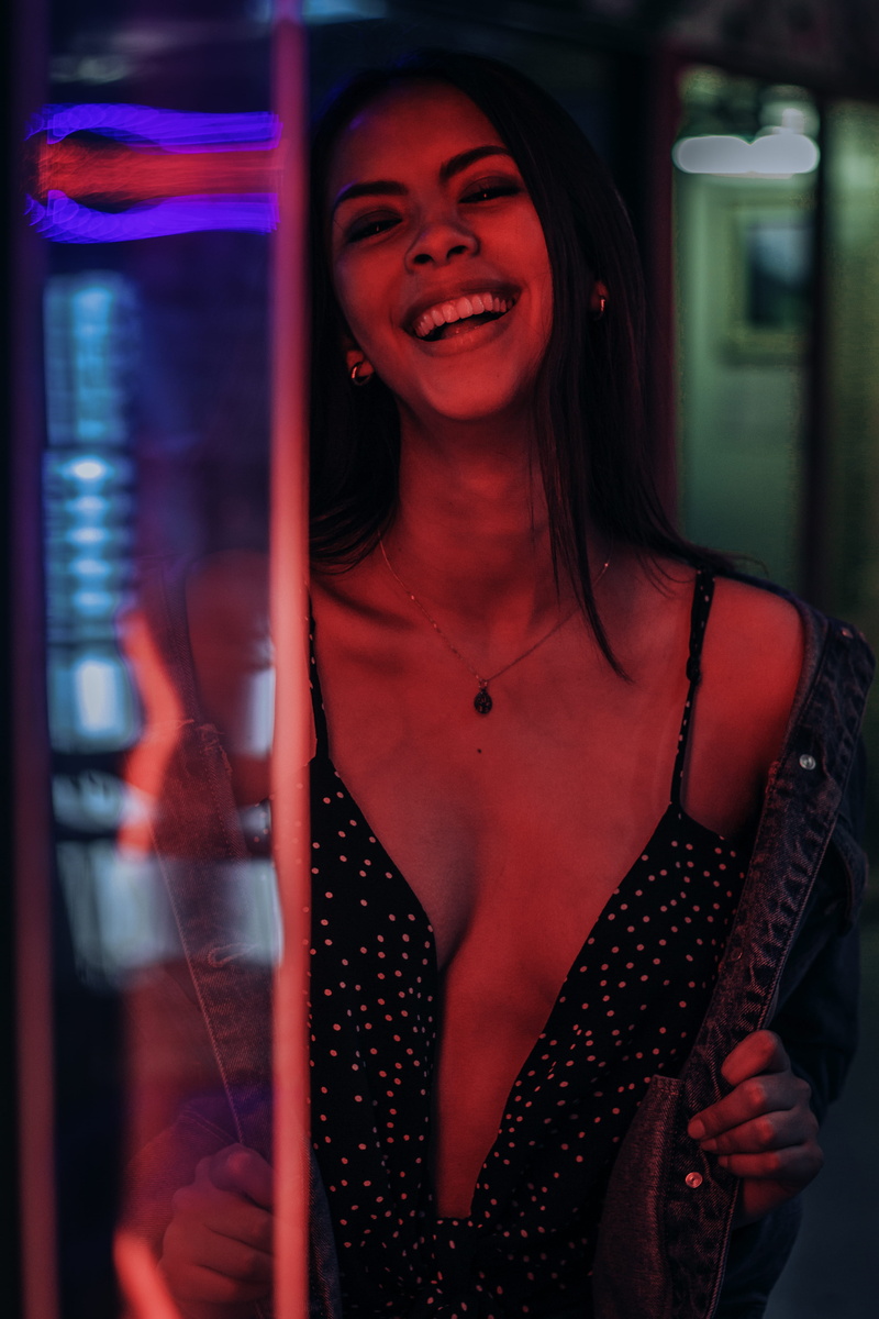 looking, red, portrait, neckline, hairstyle, polka, waist up, woman, young adult, women, beautiful woman, wearing, happiness, dress, dot, 4K, face, plunging