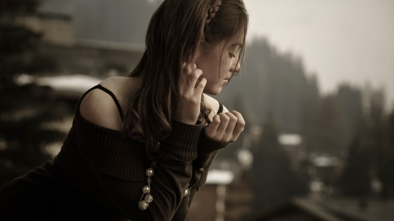 worried, long hair, brunette, emotion, one person, outdoors, hopelessness, looking, depression - sadness, brown hair, clothing, waist up, adult, looking away