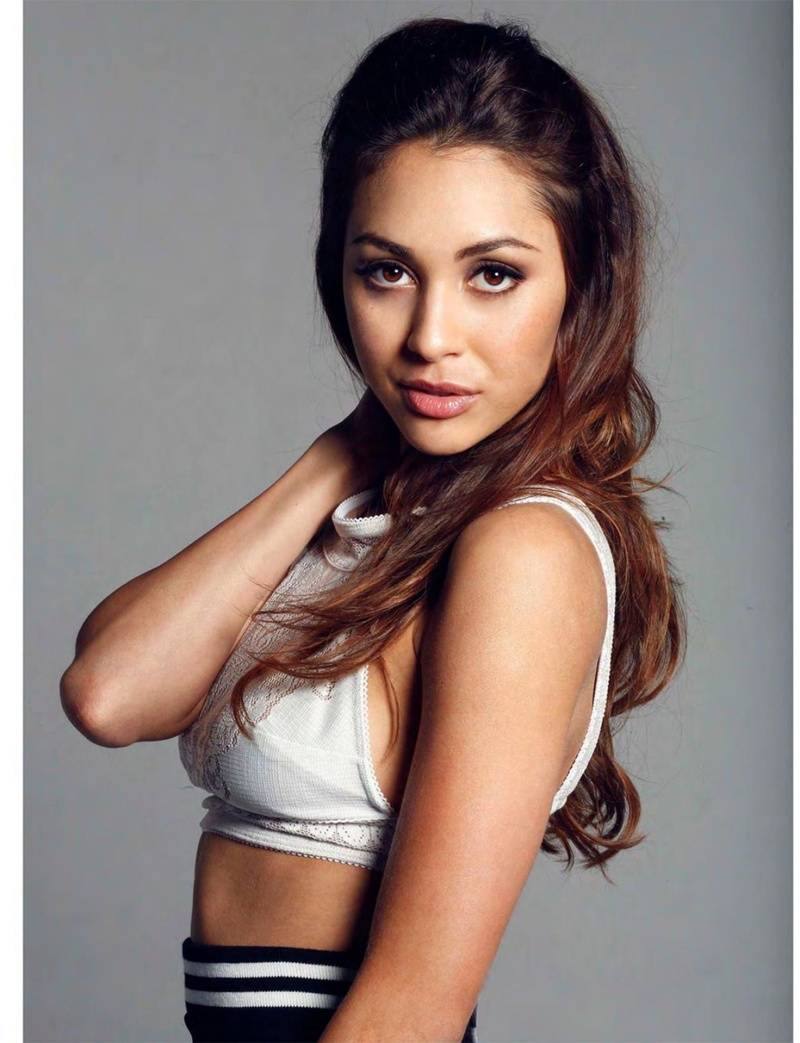 720P, brunette, Latinas, Lindsey Morgan