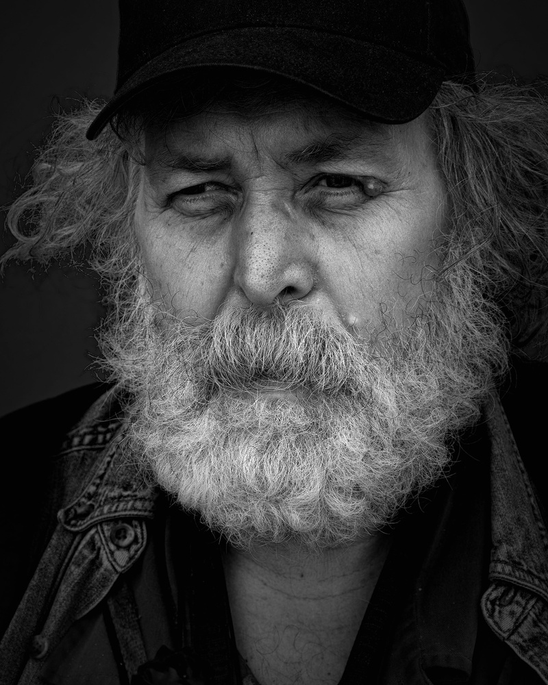 facial hair, lifestyles, close-up, volunteer, social issues, 2K, services, people, wearing, homelessness, males, headshot, community, one person, adult