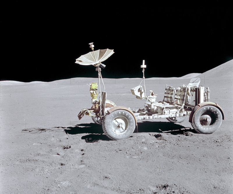 motor vehicle, nature, 2K, motorcycle, luxury, the moon, lunar vehicle, transportation, plant, no people, land vehicle, travel, gray, outdoors