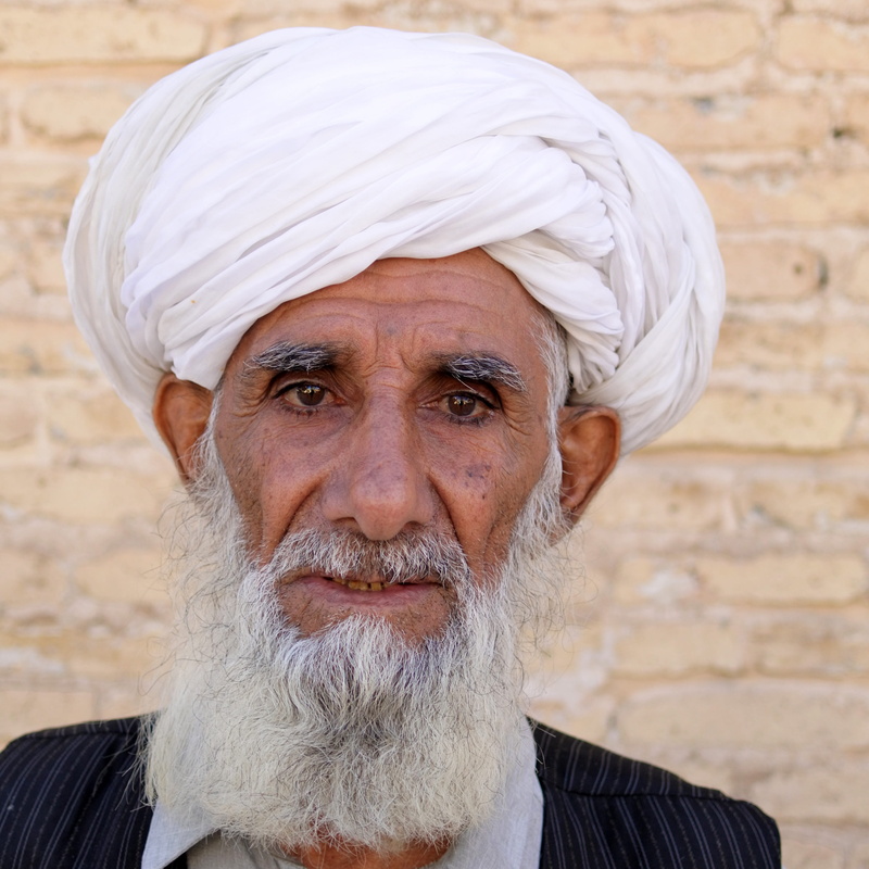 senior adult, elderly, leisure activity, man, headshot, lifestyles, adult, mature men, clothing, facial hair, senior men, front view, white hair, turban