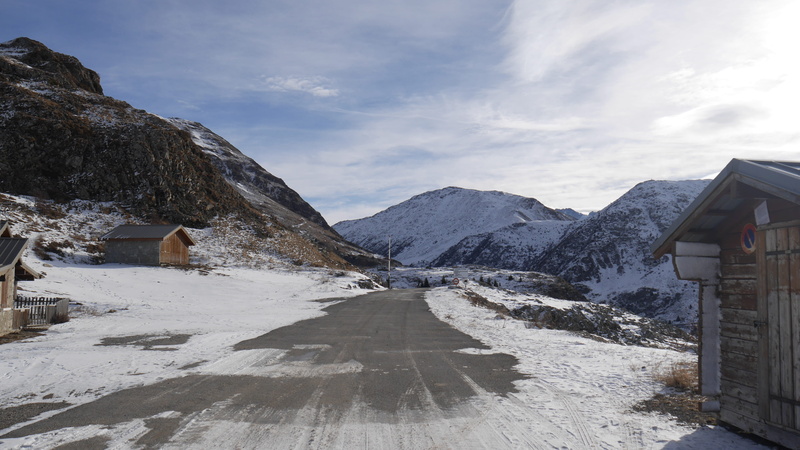 road, moutain, snow, mountain peak, huez, winter, outdoors, tranquility, sky, snowcapped mountain, architecture, no people, day, lalpe dhuez, mountain