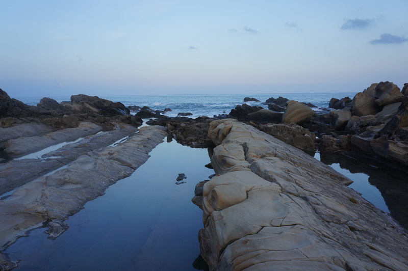 taiwan, no people, horizon, idyllic, the sea, ono willow, nature, outdoors, rocky coastline, solid, tranquility, beauty in nature, rock - object, taitung
