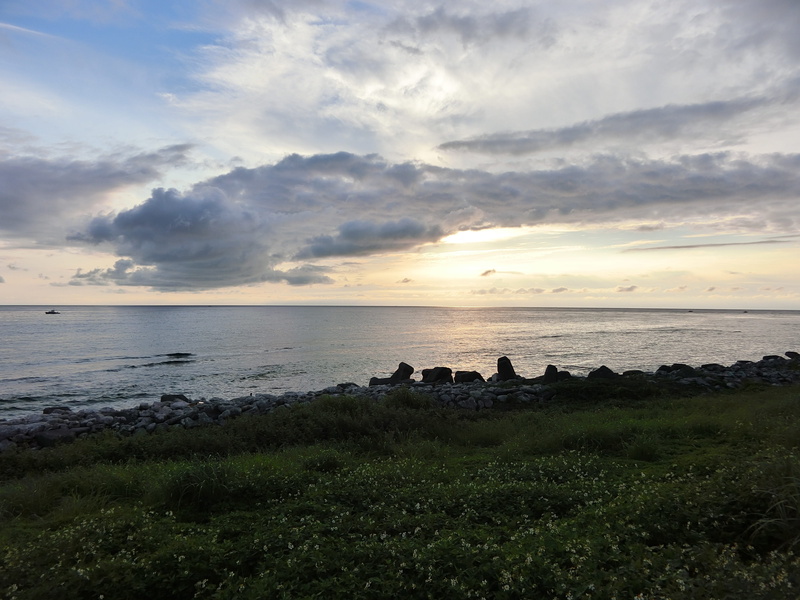 day, no one, tranquility, sea, taiwan, beauty in nature, sunset, plant, no people, idyllic, tranquil scene, land, beach, taitung, outdoors, 4K, water