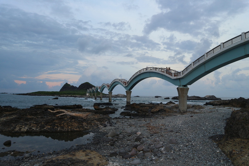 sea, cloud - sky, sanxiantai, scenic, dragon, 5K, bridge - man made structure, built structure, cheng gong, no people, arch, bridge, beach, sunset, outdoors