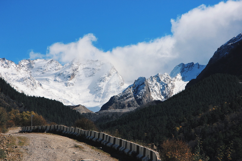 tree, cloud - sky, snowcapped mountain, winter, mount elbrus, no people, mountain, landscape, tranquil scene, 5K, day, sky, mountain peak, beauty in nature
