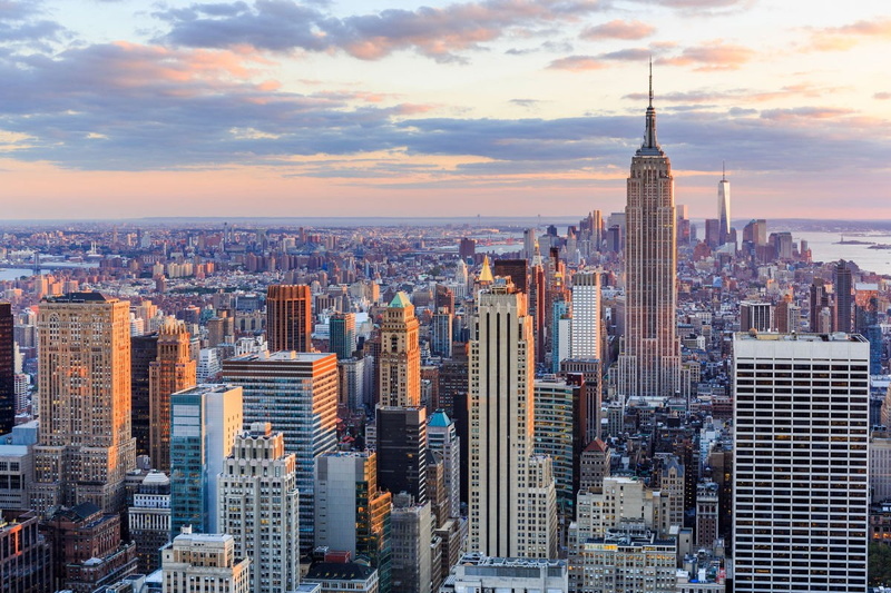architecture, outdoors, settlement, New York state, residential district, city, far view, cityscape, building exterior, cloud - sky, crowd, skyscraper