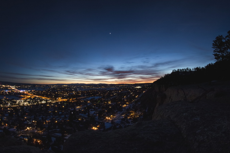 environment, glowing, mountain, city scape, beauty in nature, united states, rocks, stars, buisy, sunset, outdoors, sn, cityscape, lights, montana, traffic