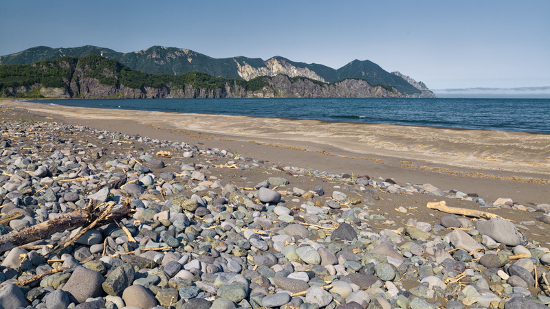 beach, mountain, landscape, water, beauty in nature, tranquility, environment, outdoors, rock - object, 5K, bay, land, kamchatka scenery, nature, no people