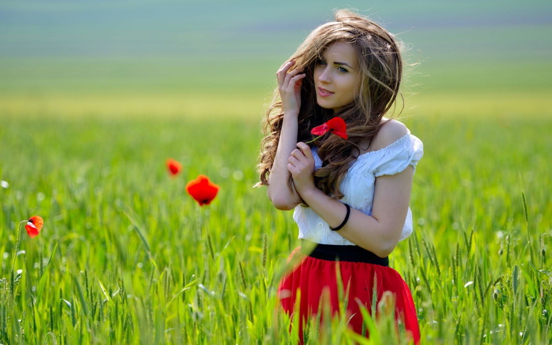 girls, green color, 1080P, one person, women outdoors, nature, long hair, innocence, model, poppies, dress, depth of field, fashion, plant, red, land