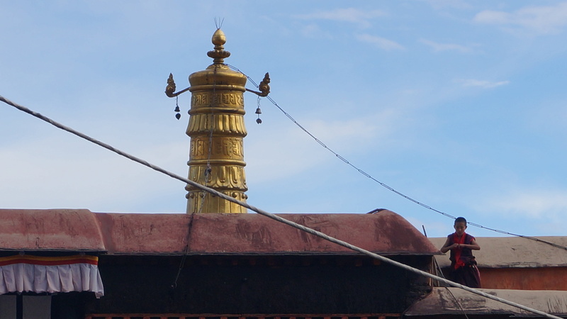 lama, architecture, history, temple, day, the past, building exterior, shigatse, people, travel, built structure, outdoors, sky, 4K, water, nature, low angle view