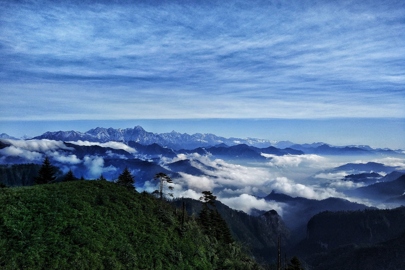 gongga mountain, mountain, no people, 4K, sky, mountain range, non-urban scene, nature, environment, landscape, plateau, tranquil scene, beauty in nature