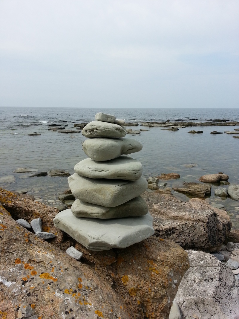 beauty in nature, land, landscapes, stack, beach, sea, stack rock, day, scenics - nature, horizon, rock, water, sky, no people, pebble, tranquility, horizon over water