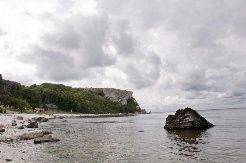nature, rock - object, beauty in nature, klintehamn, green, cloud - sky, sweden, island, 4K, solid, rock formation, trees, tranquility, sea, stora karlsö