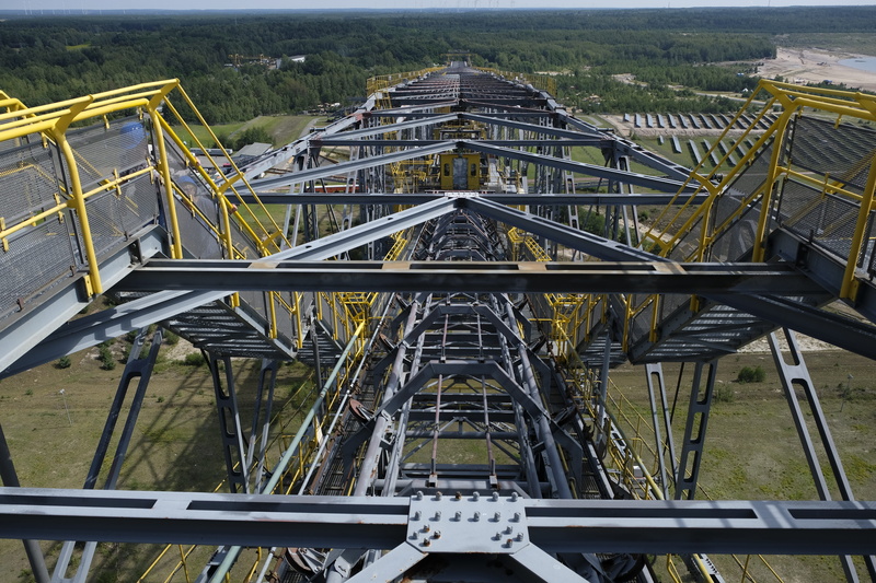 outdoors, railing, transportation, 5K, removal, nature, metal, mining, eiffel tower, conveyor bridge, building exterior, no people, light box, bridge - man made structure