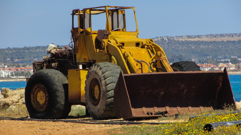 land Vehicle, construction Vehicle, heavy machine, construction Machinery, mode of transportation, dirt, working, sand, earth Mover, rusty, equipment, digging