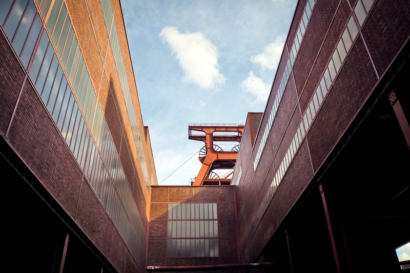 iron construction, window, sunlight, low angle view, hard coal, building exterior, no people, outdoors, headframe, office, facade, conveyor system, industrial monument