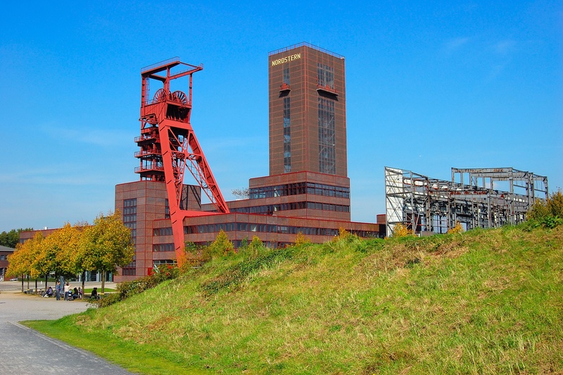 ruhr area, industry, industrial park, fuel and power generation, nordstern, oil industry, outdoors, nature, buga, field, grass, headframe, building exterior